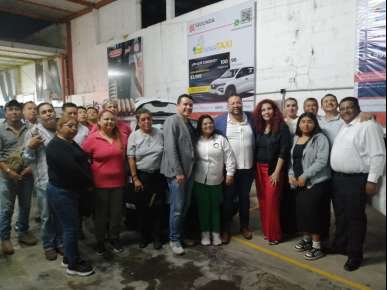 ORTEUX capacita a taxistas para evitar sean defraudados por financieras