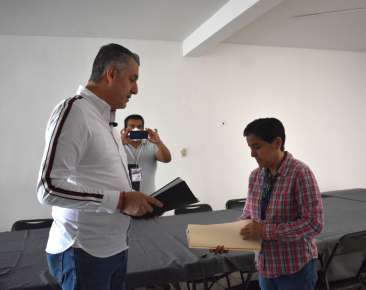 Presenta Víctor Vargas recurso de impugnación ante OPLE por actos anticipados de campaña contra Alonso García Viveros