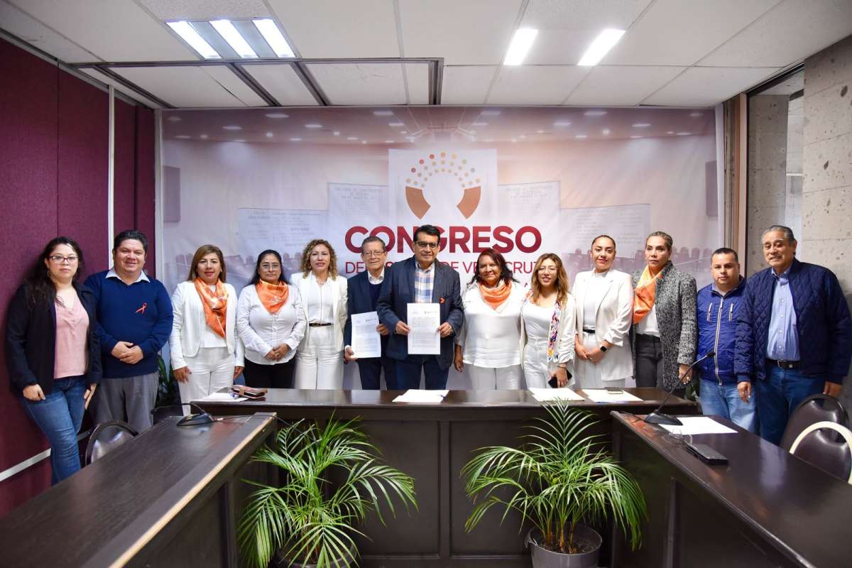 Firman Congreso del Estado e Invedem convenio de colaboración institucional   