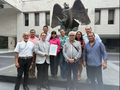 Reinstalan a 10 trabajadores del Congreso del Estado, fueron despedidos injustificadamente en 2017