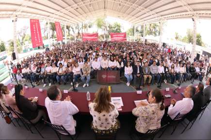 Coordinación y compromiso con la educación en Veracruz, reitera Rocío Nahle