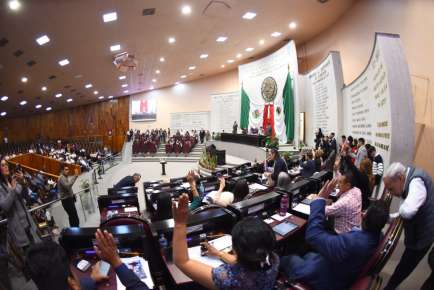 Recibe Congreso el Plan Veracruzano de Desarrollo 2025-2030