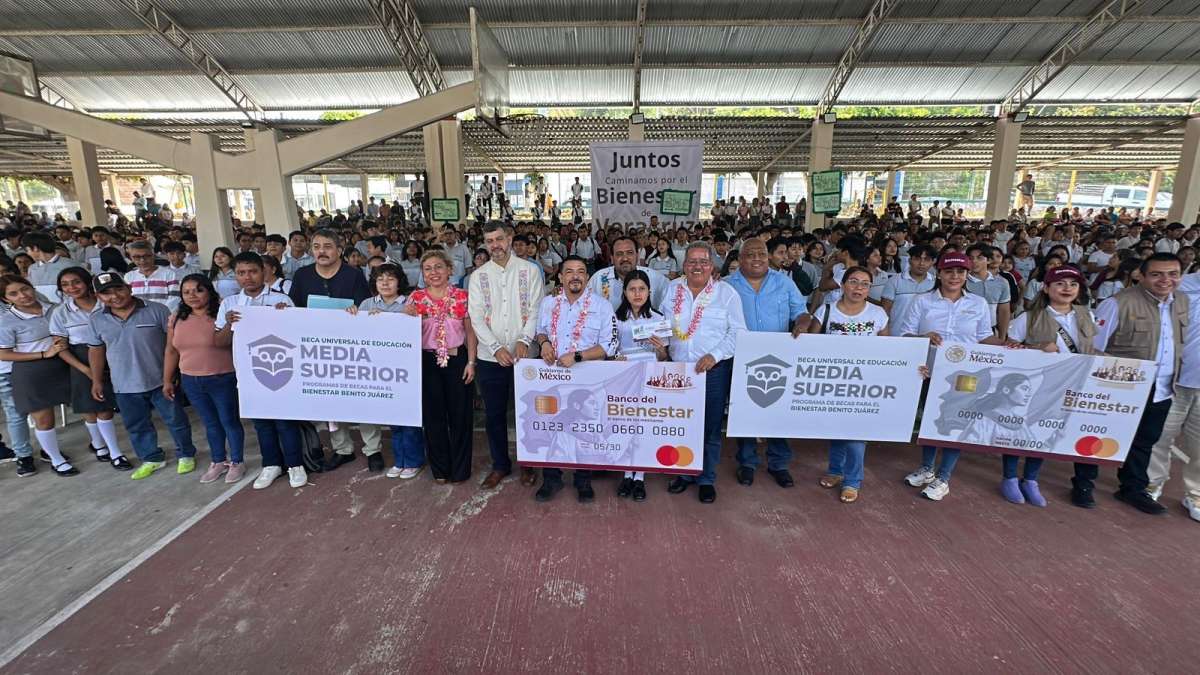 De sur a norte, los jóvenes construyen sus sueños con apoyo de la presidenta Sheinbaum: Gómez Cazarín