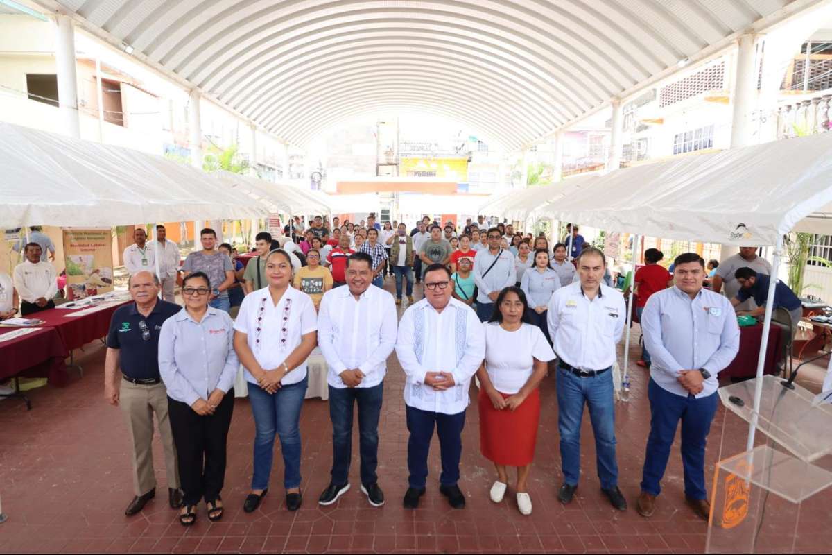 Secretaría del Trabajo acercó más de 2 mil vacantes y capacitación al sur del estado   