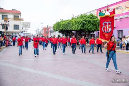 Participó el Sindicato  Minero Sección 290 en el desfile del día del trabajo  