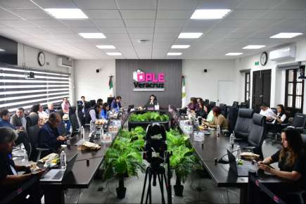 OPLE Veracruz realiza primer simulacro oficial del Programa de Resultados Electorales Preliminares