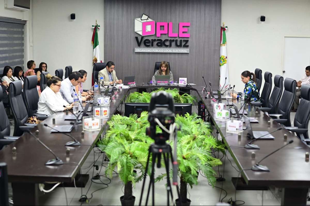 Consejo General del OPLE Veracruz resuelve sustituciones por renuncia de candidaturas presentadas por partidos políticos