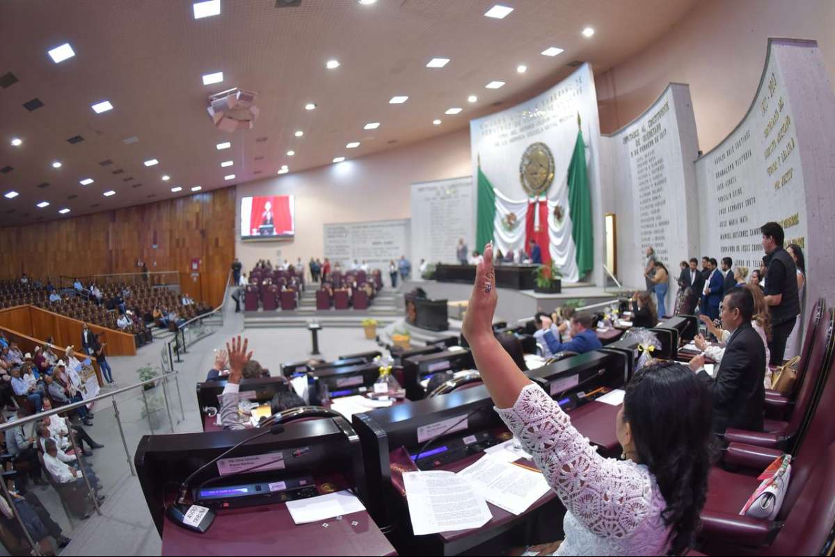 A comisiones, tres iniciativas presentadas por la gobernadora de Veracruz