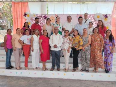 Emotivo Festival por el día de las Madres en la Escuela Primaria Gral. Desiderio Pavón  
