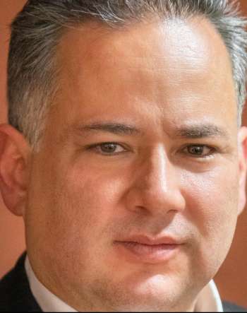 Santiago Nieto apoya en gran manera el impulso a los artesanos del mármol en Vizarrón de Montes, Cadereyta