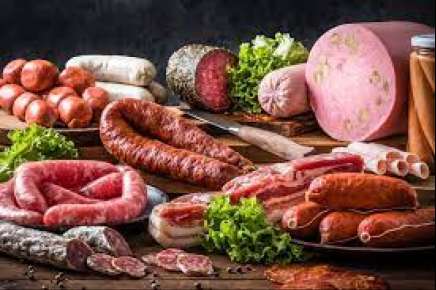 Consumo excesivo de embutidos, puede elevar la presión arterial y provocar enfermedades cardiovasculares