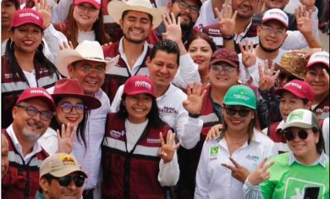Obligan a empleados del Ayuntamiento en Emiliano Zapata para apoyar cierre de campaña de Daniel Baizabal