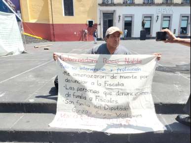 Vecino de Coatzacoalcos inicia huelga de hambre para exigir al gobierno estatal protección por amenazas de muerte recibidas