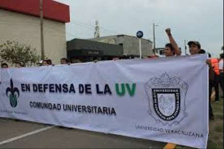 Convocan a la comunidad universitaria a movilizarse por la defensa de la Universidad Veracruzana