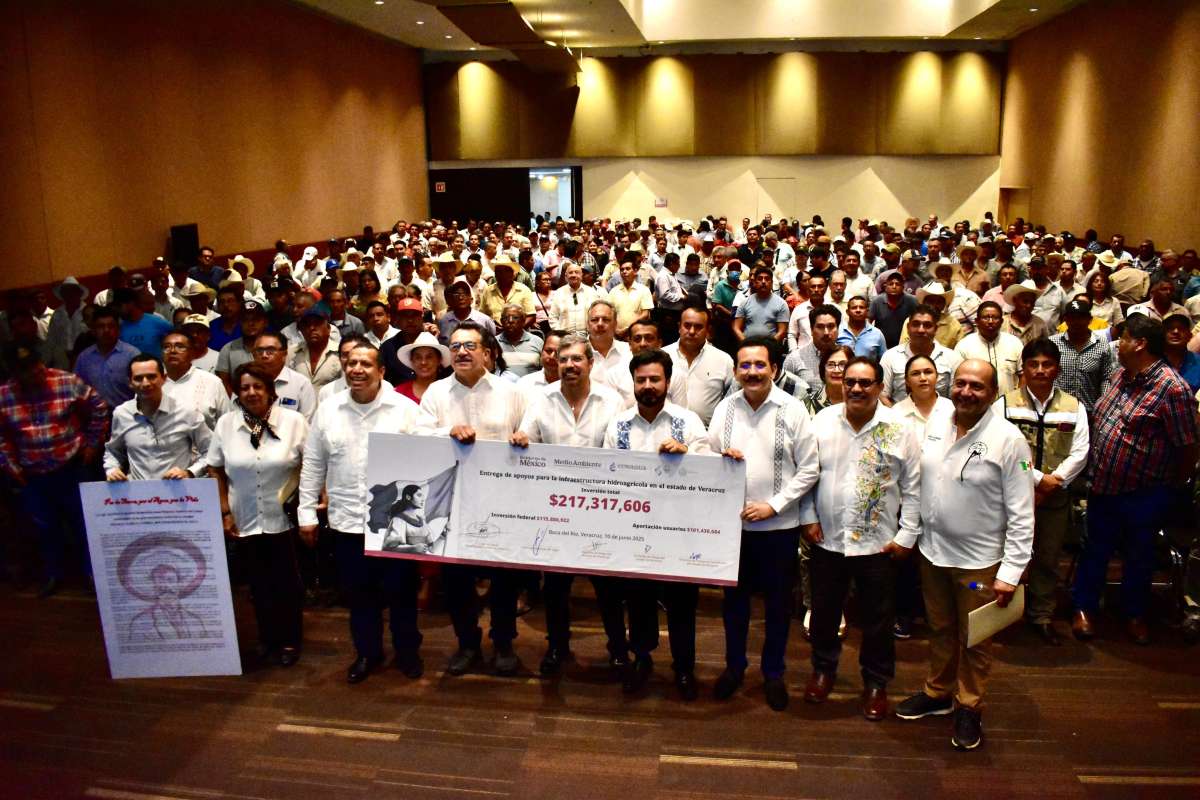 Recibe Veracruz apoyos para infraestructura hidroagrícola