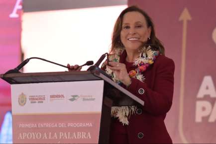 Rocío Nahle le cumple a emprendedores, inicia Apoyo a la Palabra en 112 municipios