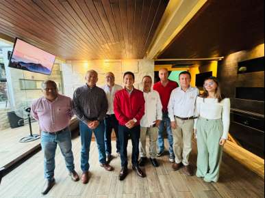 Nacho Luna escucha a ingenieros civiles y refuerza compromiso con un Coatepec sustentable   