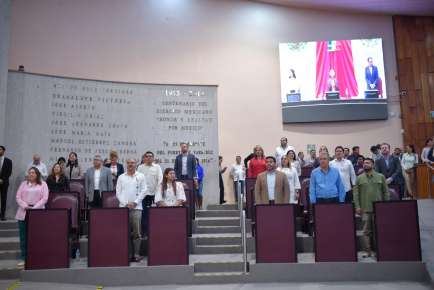 Avala Congreso local renuncias al cargo de magistradas y magistrado   