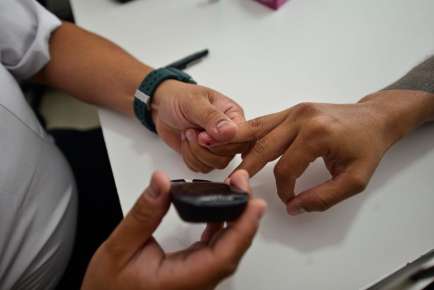 Salud promueve detección temprana de diabetes e hipertensión   