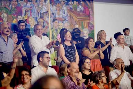 Noche inolvidable: espectacular gala artística de bolero en el Teatro Reforma   