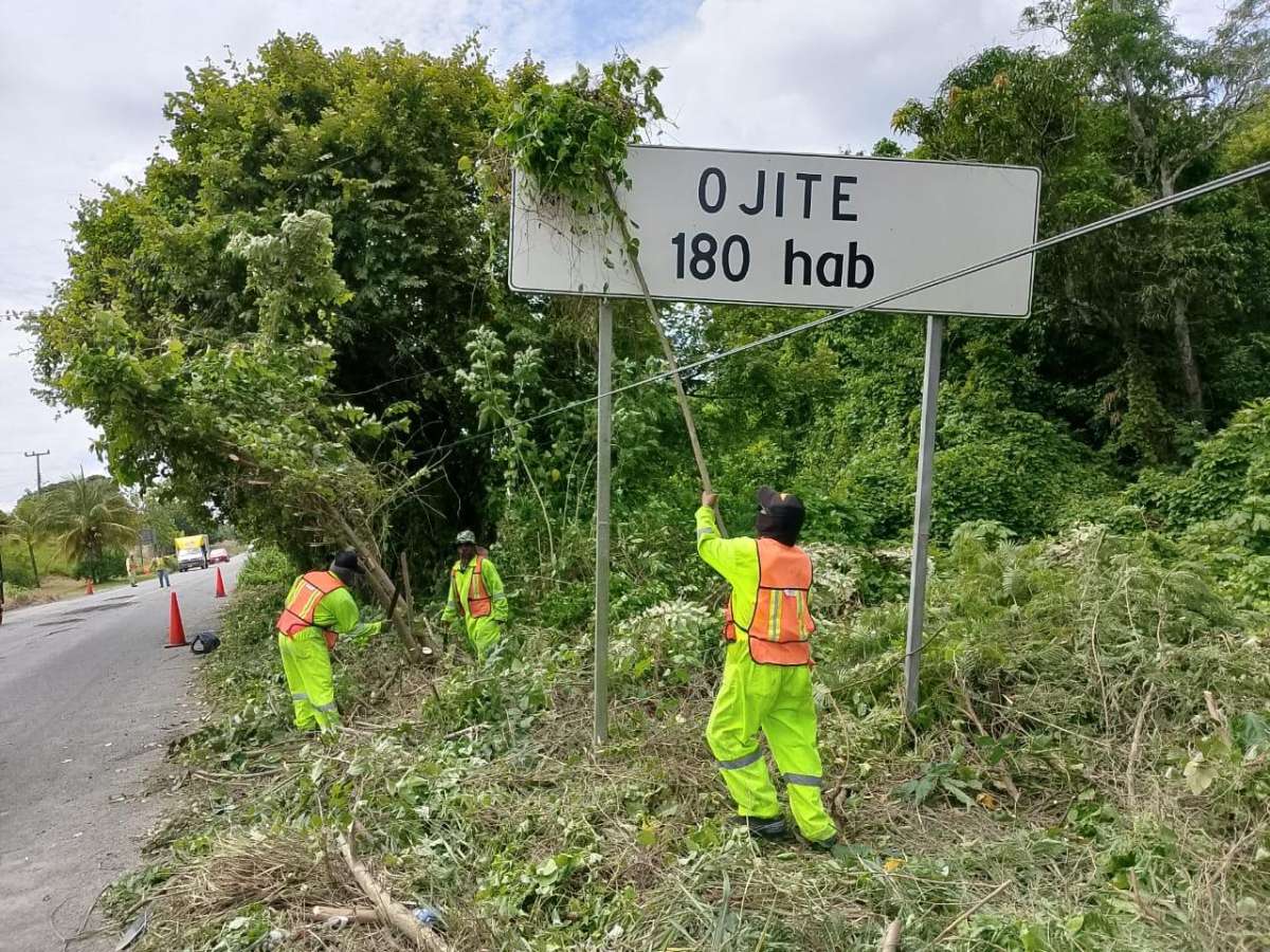 TRABAJA SICT EN LA CONSERVACIÓN DE LA CARRETERA FEDERAL TUXPAN-TAMPICO