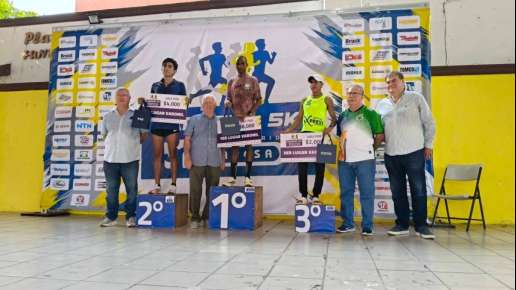 Conquistan María Elena Aquino y Eliud Kipkorir la Carrera “DAPESA 5K”