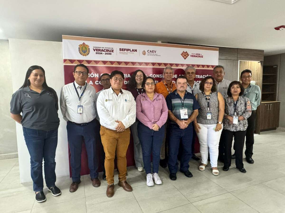 Colaboran INEGI y CAEV en actualización de servicios de agua y saneamiento   