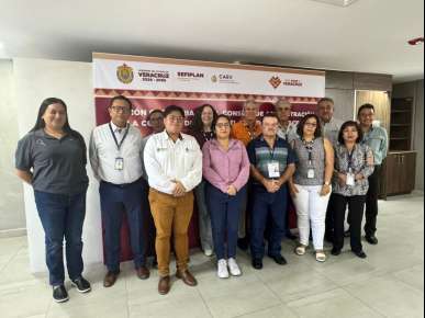 Colaboran INEGI y CAEV en actualización de servicios de agua y saneamiento   