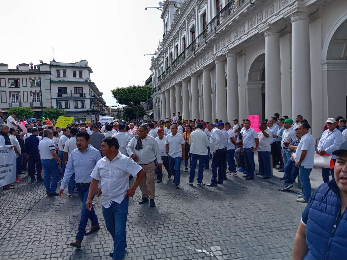 Gobierno estatal da marcha atrás a tarifas de taxis autorizadas; realizará estudios socioeconómicos y técnicos para su revisión