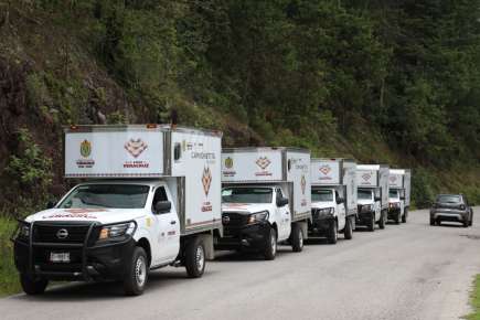 Abasto de medicamentos, tarea diaria del Gobierno de Veracruz: Gobernadora   