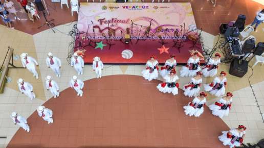 Coatzacoalcos vive un encuentro artístico y cultural previo al Festival del Mar