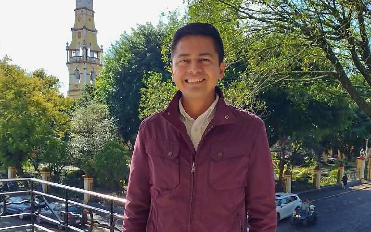 Creación de un centro de control de vigilancia y contratación de más policías para garantizar seguridad en Coatepec: Ignacio Luna