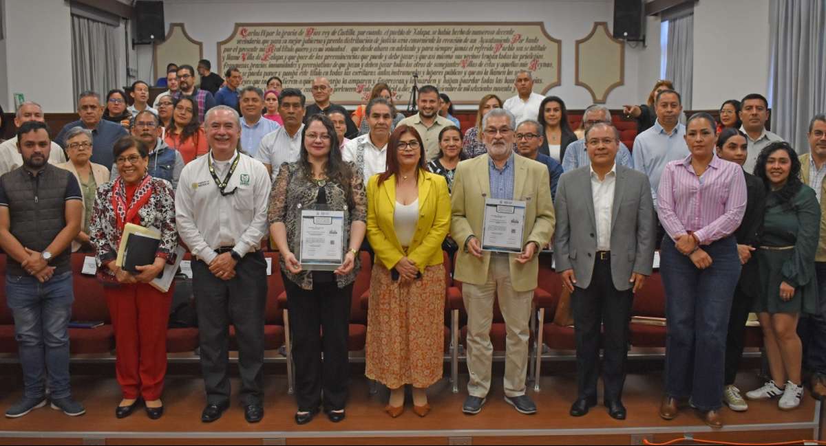 Entrega IMSS Veracruz Norte Distintivo ELSSA al H. Ayuntamiento de Xalapa