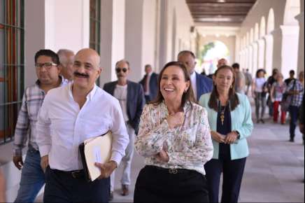 Supervisa Rocío Nahle avance de rehabilitación en el Palacio de Gobierno