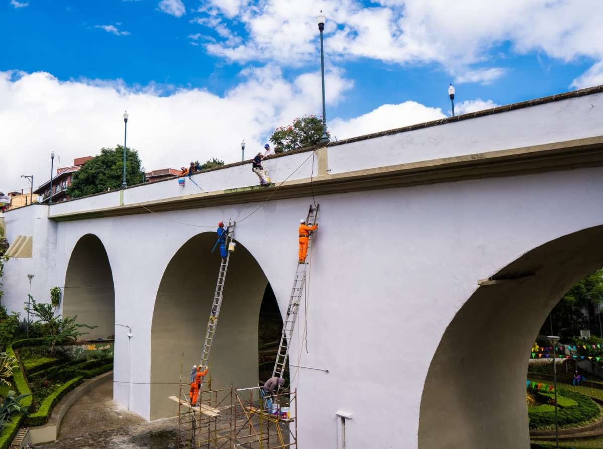 Tres intentos de suicidio en el puente Xallitic en lo que va del año