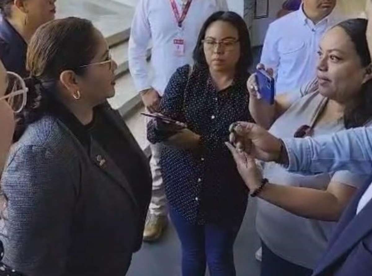 Reitera titular de la SEV: No hay cuotas escolares en las escuelas.