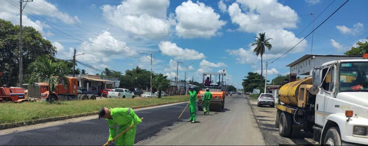 Inicia asfaltado en tramo de la carretera Alvarado-Tuxtepec: SICT   