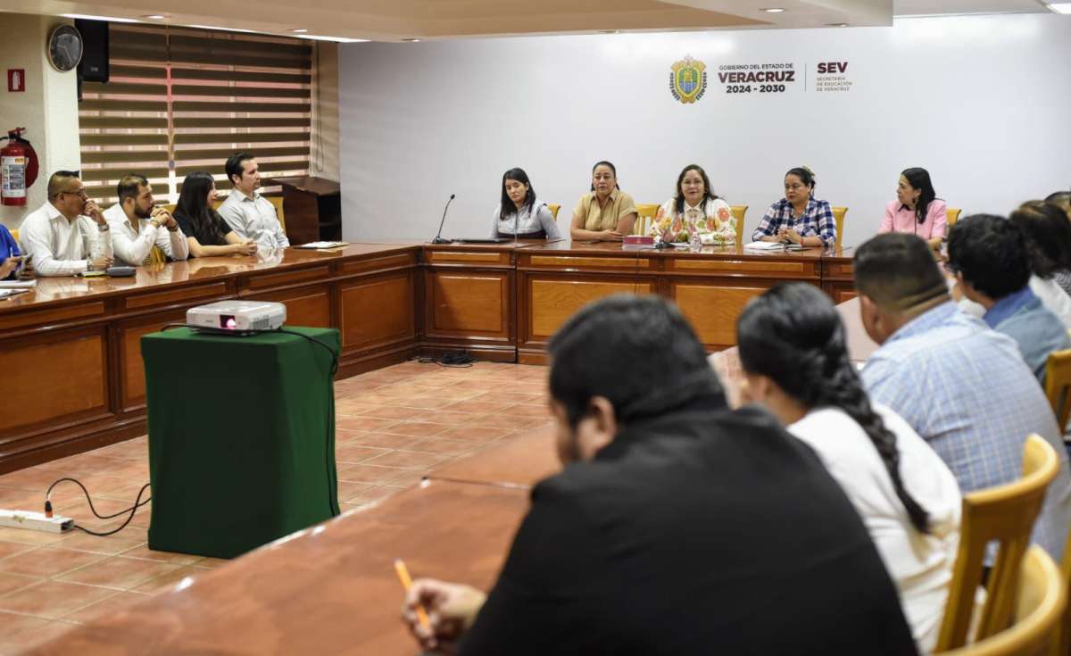 Definen bases para el Ciclo Escolar 2025-2026 en Veracruz   