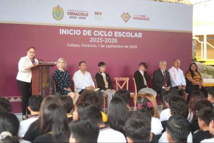 Retornan más de dos millones de estudiantes y casi 137 mil docentes a clases   