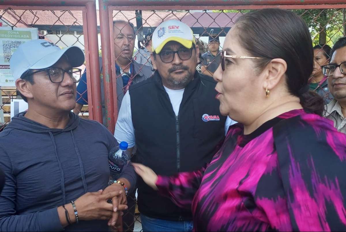 Claudia Tello destraba de inmediato toma de la SEV esta mañana.