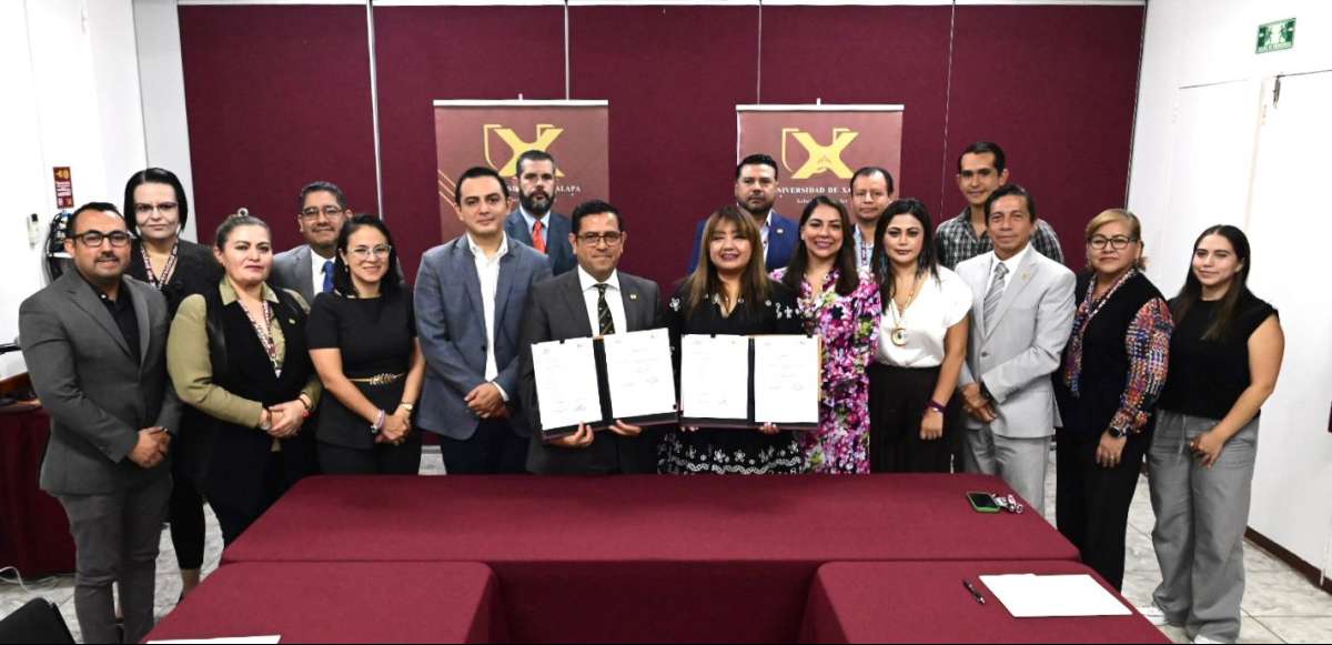 OPLE Veracruz firma convenio con la Universidad de Xalapa, A.C.