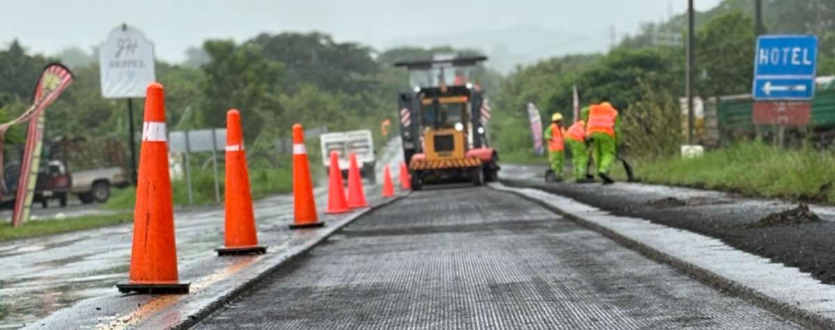 Arrancan trabajos de conservación con tren de pavimentación en el norte del estado de Veracruz   
