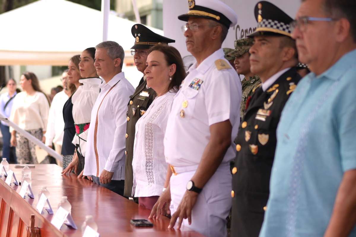 La Cartilla Militar, símbolo de honor y compromiso con México: Rocío Nahle   