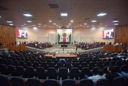 Designa Congreso a Gloria Sánchez Medalla Heberto Castillo Martínez 2025