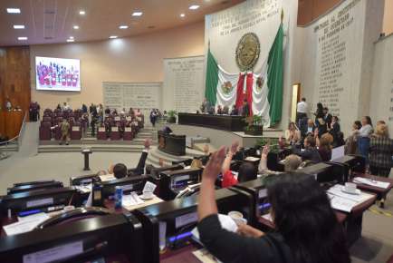 Simplificar trámites en el Registro Civil, propone gobernadora   
