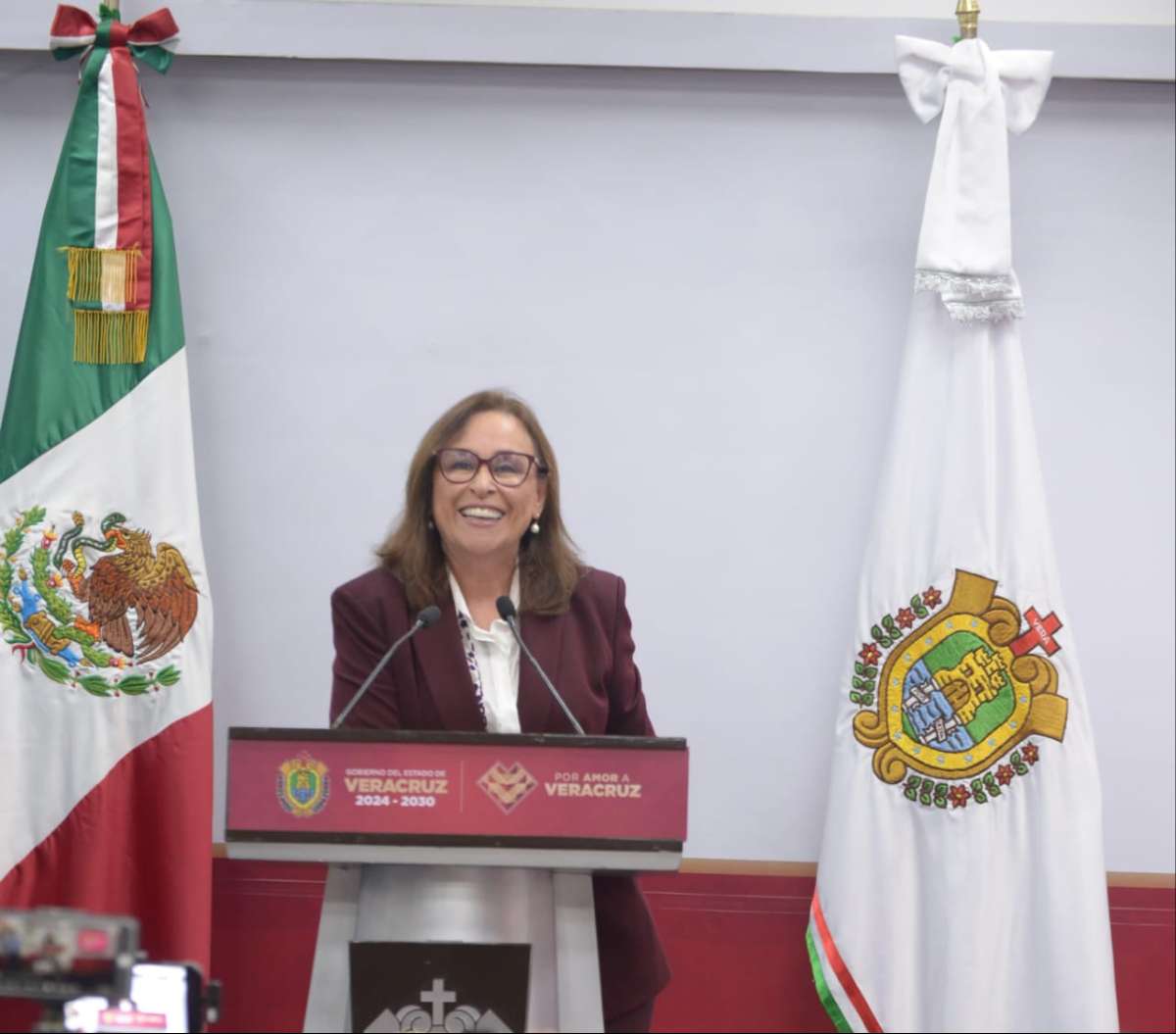 Mi trayectoria es la defensa de Pemex y la soberanía energética, no la calumnia: Rocío Nahle   