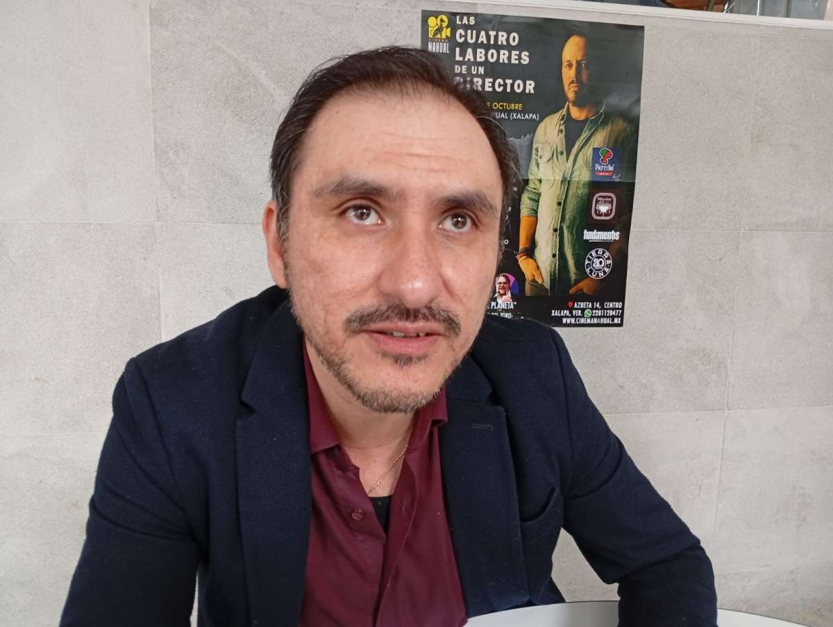 Cineasta mexicano Isaac Ezban impartirá curso taller Las cuatro labores de un director en Xalapa