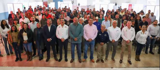 Instalan Sedarpa y Nestlé mesa de vinculación con productores de lácteos   