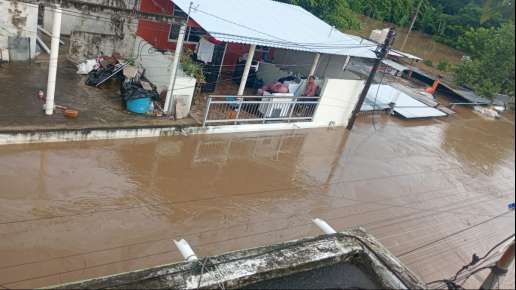 Despliegue de atención inmediata en zonas afectadas por el desbordamiento del río Cazones