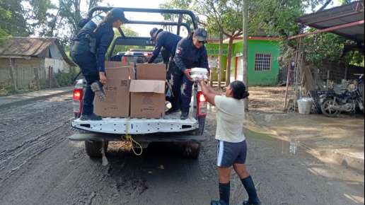 Plan Tajín: más de 24 mil comidas y 11 mil paquetes distribuidos a población damnificada   